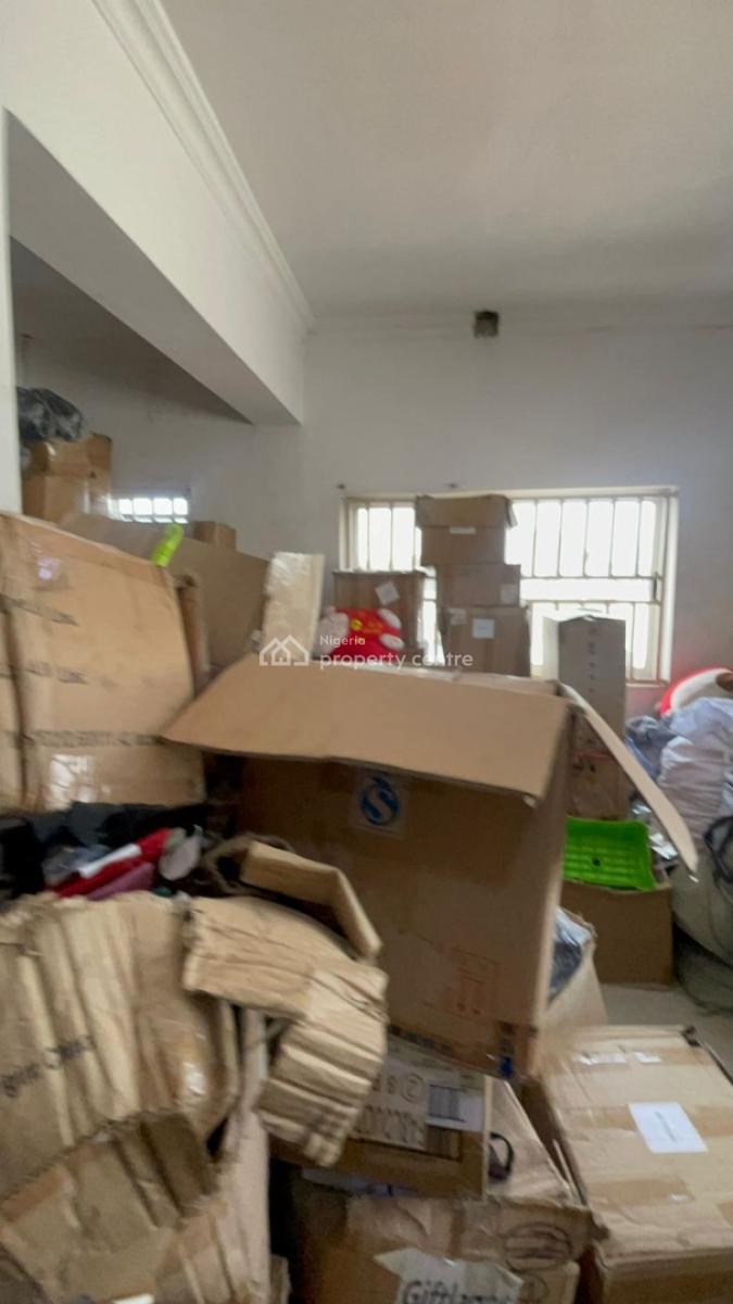 Spacious 4bedroom Semi Duplex, Shopping Mall Accepted, Road 14, Lekki Phase 1, Lekki, Lagos, Plaza / Complex / Mall for Rent