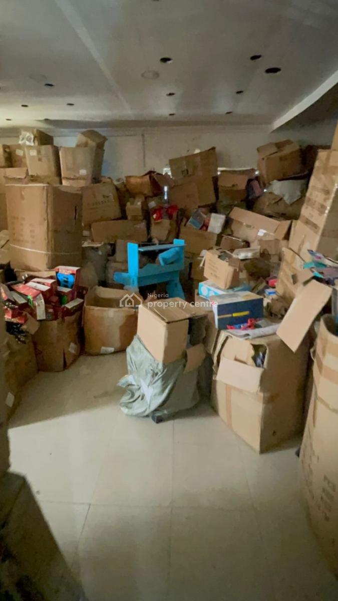 Spacious 4bedroom Semi Duplex, Shopping Mall Accepted, Road 14, Lekki Phase 1, Lekki, Lagos, Plaza / Complex / Mall for Rent