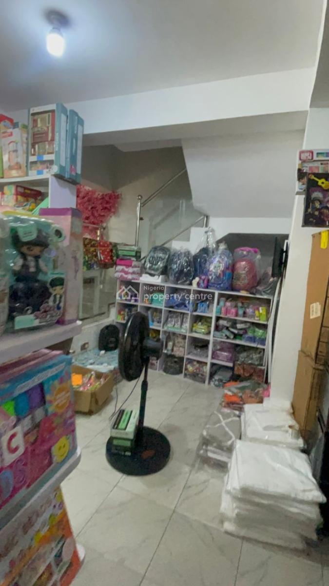 Spacious 4bedroom Semi Duplex, Shopping Mall Accepted, Road 14, Lekki Phase 1, Lekki, Lagos, Plaza / Complex / Mall for Rent