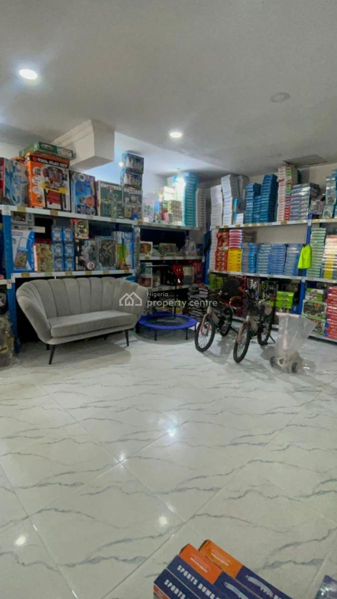 Spacious 4bedroom Semi Duplex, Shopping Mall Accepted, Road 14, Lekki Phase 1, Lekki, Lagos, Plaza / Complex / Mall for Rent