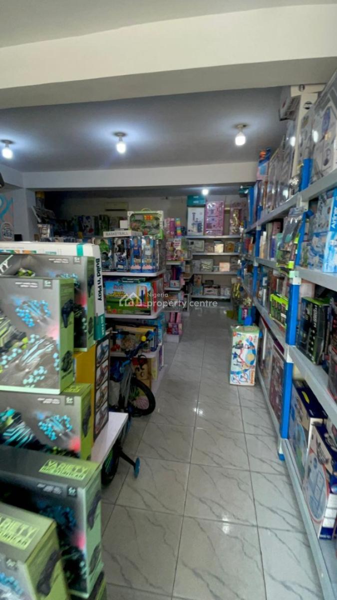 Spacious 4bedroom Semi Duplex, Shopping Mall Accepted, Road 14, Lekki Phase 1, Lekki, Lagos, Plaza / Complex / Mall for Rent