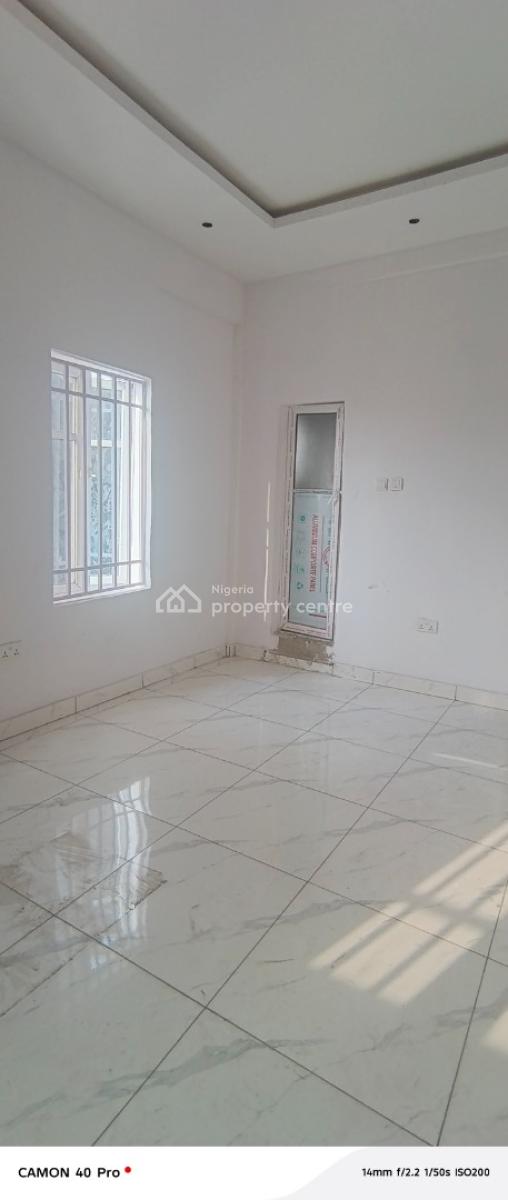 Sharp Two Bed Flat, Bakare Estate Off Agungi Road, Agungi, Lekki, Lagos, Flat / Apartment for Rent