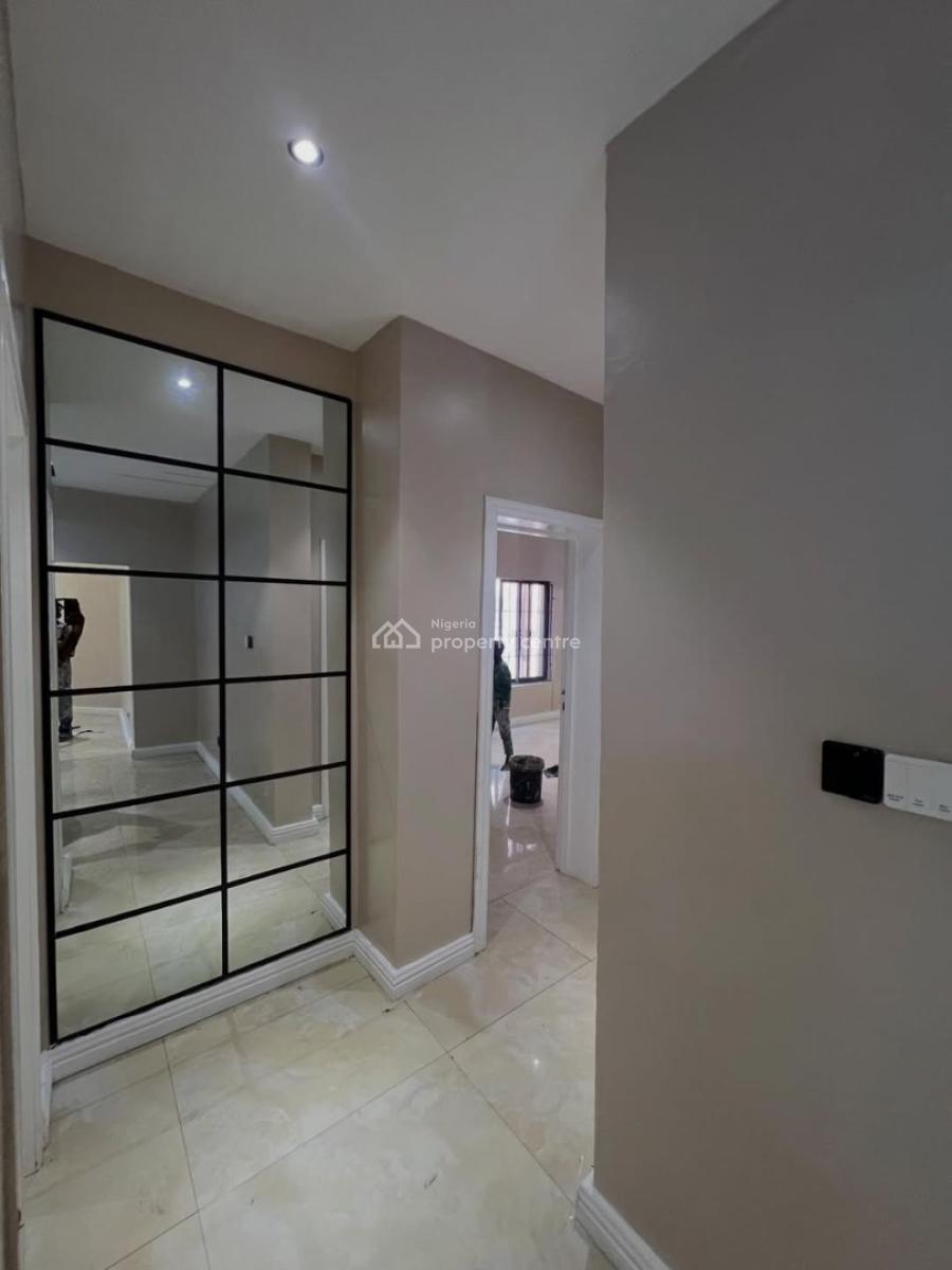 Luxury 2 Bedroom Apartment with Mini Cinema Room, Lekki Phase 1, Lekki, Lagos, Flat / Apartment for Rent