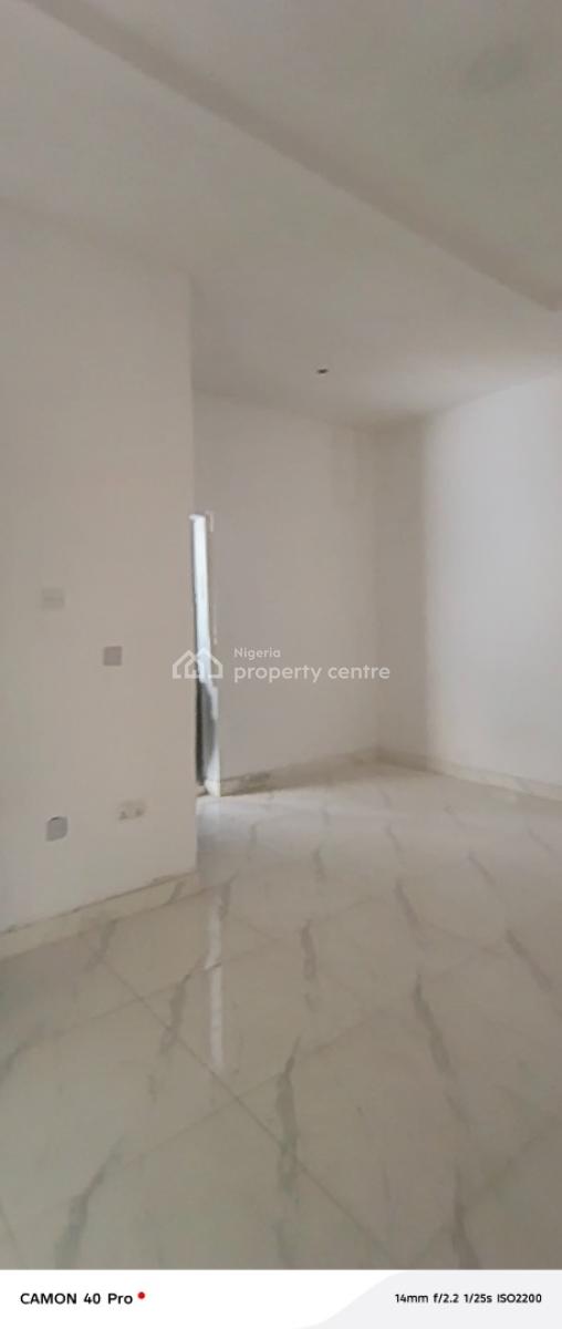 Clean Mini Flat in Bakare Estate Off Agungi Road, Bakare Estate, Agungi, Lekki, Lagos, Mini Flat (room and Parlour) for Rent