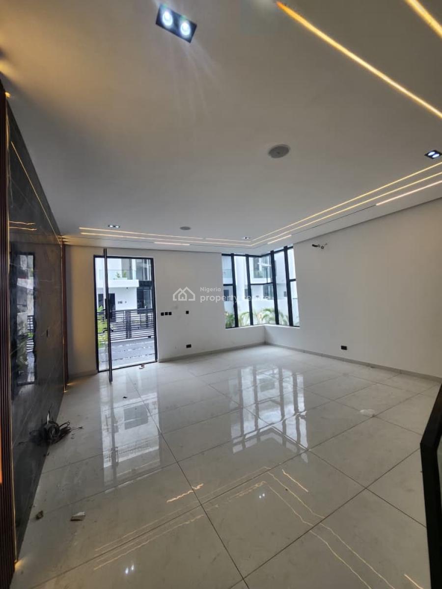 Aesthetically Y Pleasing 5 Bedroom Fully Detached Duplex a with Bq, Orchid Road, Lekki, Lagos, Detached Duplex for Sale