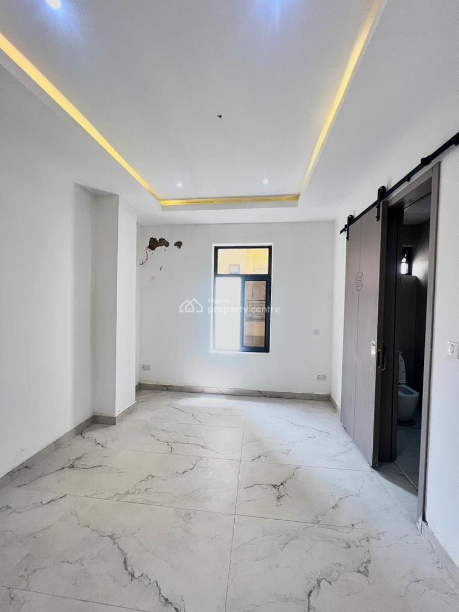 Beautifully Crafted 3 Bedroom Apartment with Elevator, Victoria Island (vi), Lagos, Flat / Apartment for Sale