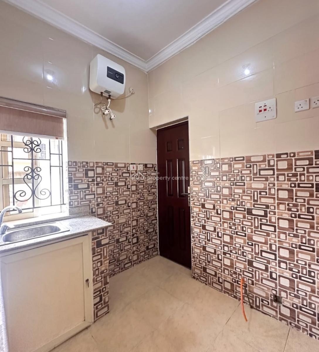 1 Bedroom Apartment, Agungi, Lekki, Lagos, Mini Flat (room and Parlour) for Rent