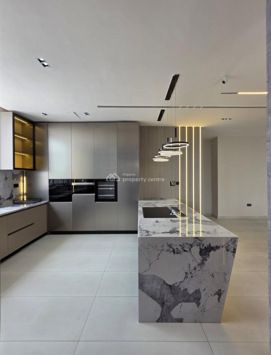 2 Bedroom Penthouse Apartment, Lekki Phase 1, Lekki, Lagos, Flat / Apartment for Sale