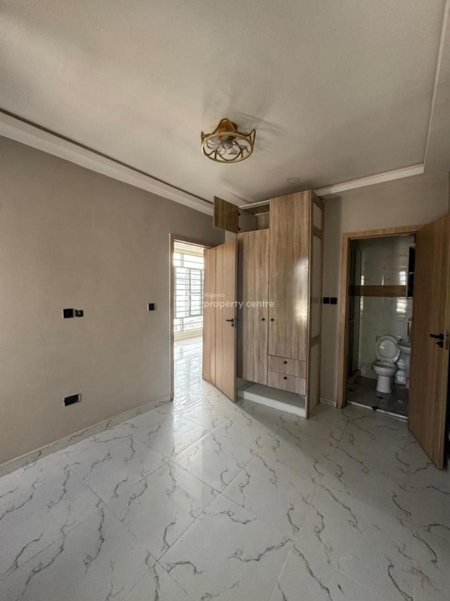 1 Bedroom Apartment, Ologolo, Lekki, Lagos, Mini Flat (room and Parlour) for Rent