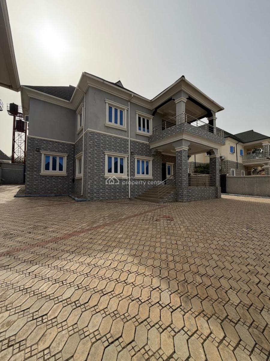 Nice 5 Bedrooms Detached Duplex 2 Living Rooms & 2 Rooms Bq, Life Camp, Abuja, Detached Duplex for Sale