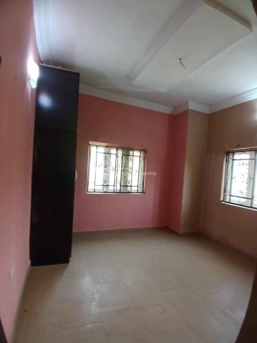 Well Renovated 5 Bedroom Terrace Duplex, Guzape Abuja Diplomatic Zone, Guzape District, Abuja, Terraced Duplex for Rent
