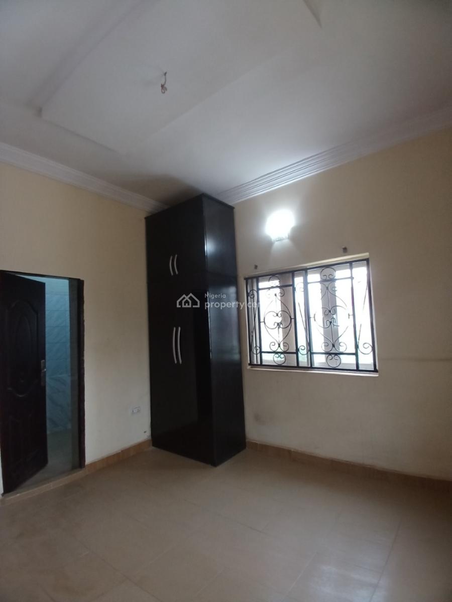 Well Renovated 5 Bedroom Terrace Duplex, Guzape Abuja Diplomatic Zone, Guzape District, Abuja, Terraced Duplex for Rent