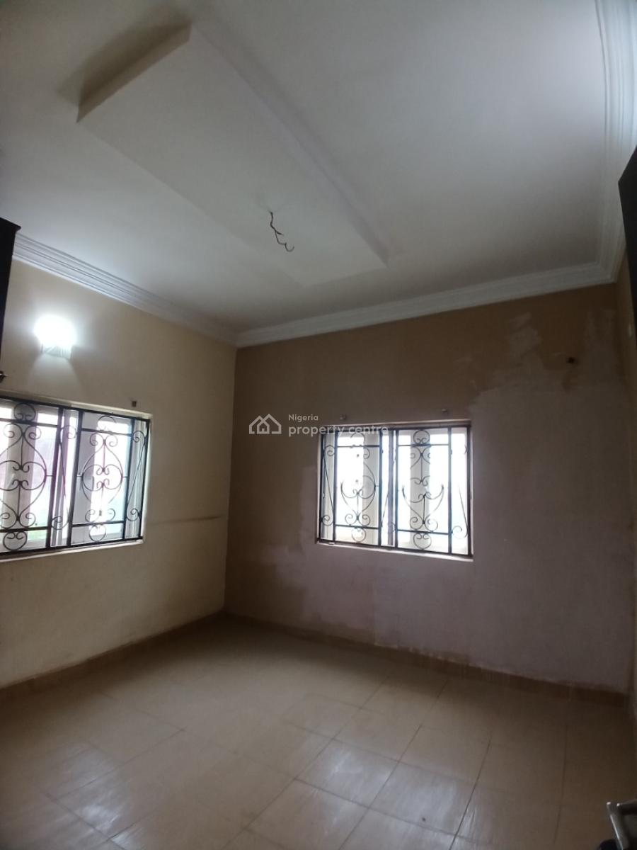 Well Renovated 5 Bedroom Terrace Duplex, Guzape Abuja Diplomatic Zone, Guzape District, Abuja, Terraced Duplex for Rent