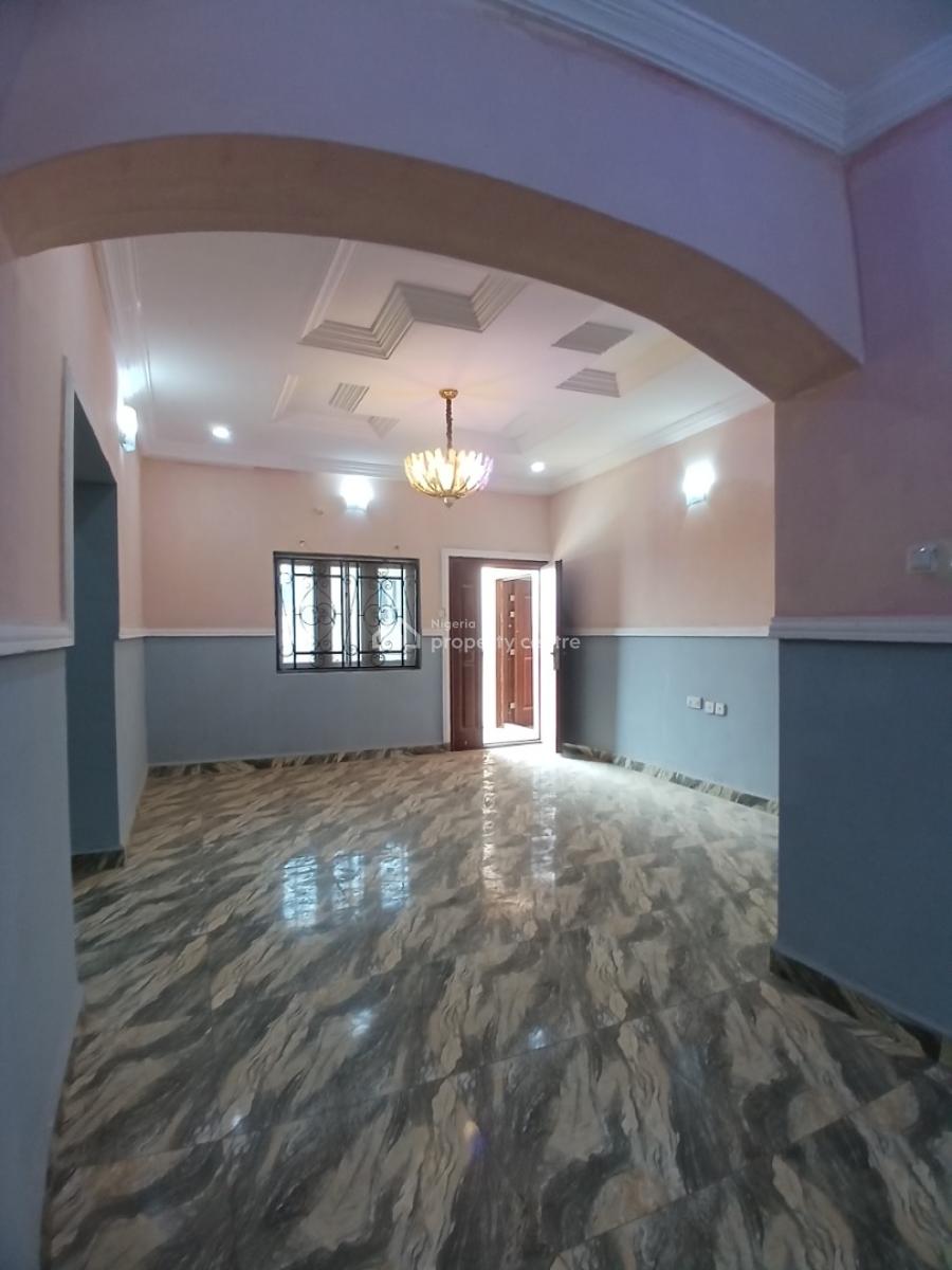 Well Renovated 5 Bedroom Terrace Duplex, Guzape Abuja Diplomatic Zone, Guzape District, Abuja, Terraced Duplex for Rent
