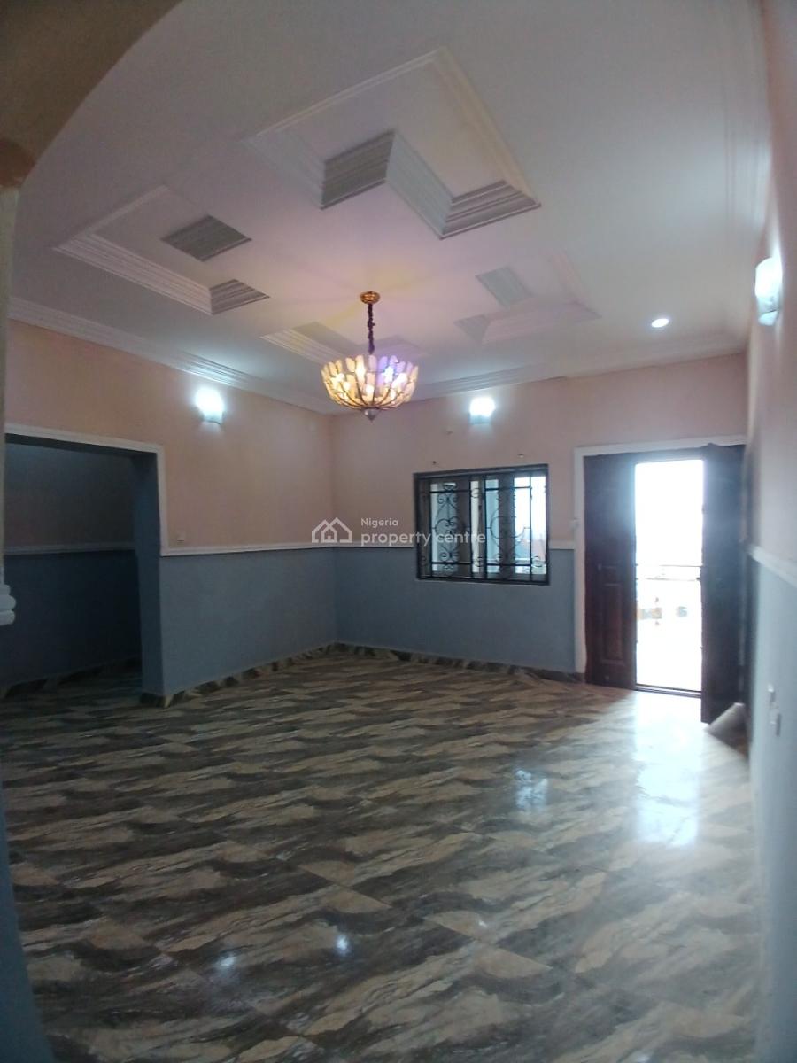 Well Renovated 5 Bedroom Terrace Duplex, Guzape Abuja Diplomatic Zone, Guzape District, Abuja, Terraced Duplex for Rent