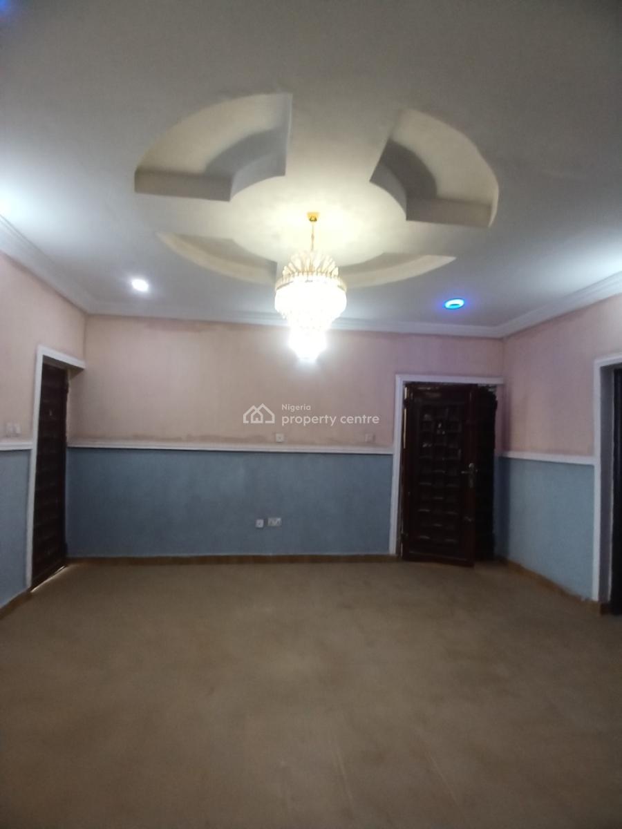 Well Renovated 5 Bedroom Terrace Duplex, Guzape Abuja Diplomatic Zone, Guzape District, Abuja, Terraced Duplex for Rent
