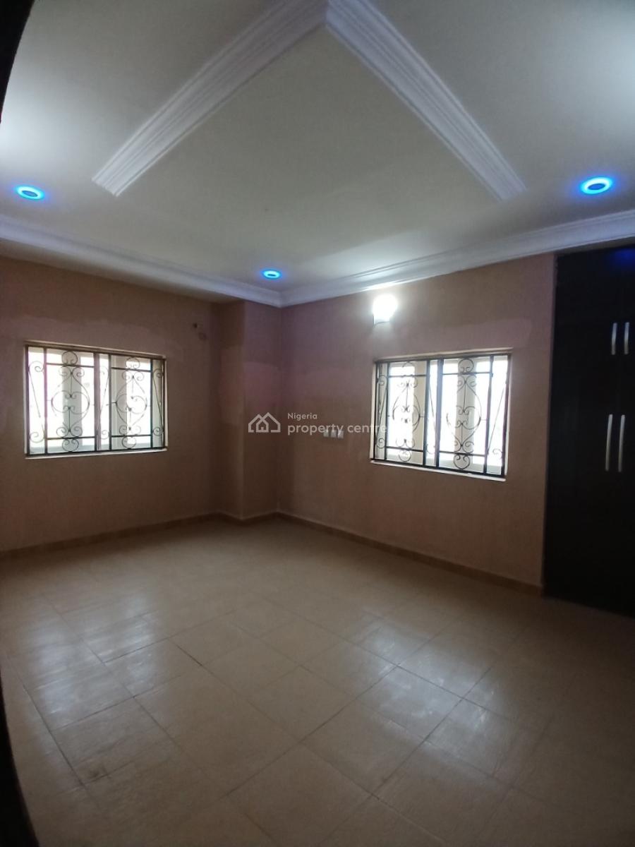Well Renovated 5 Bedroom Terrace Duplex, Guzape Abuja Diplomatic Zone, Guzape District, Abuja, Terraced Duplex for Rent