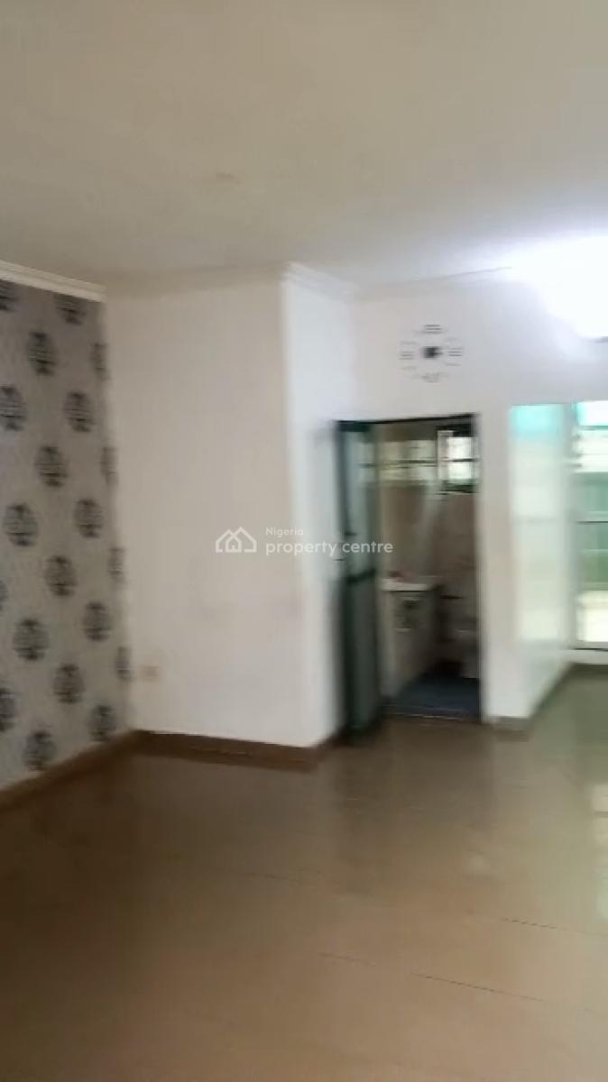 Executive 3 Bedroom Apartment with Nq, Off Toyin Street, Ikeja, Lagos, Flat / Apartment for Rent
