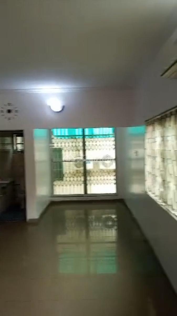 Executive 3 Bedroom Apartment with Nq, Off Toyin Street, Ikeja, Lagos, Flat / Apartment for Rent