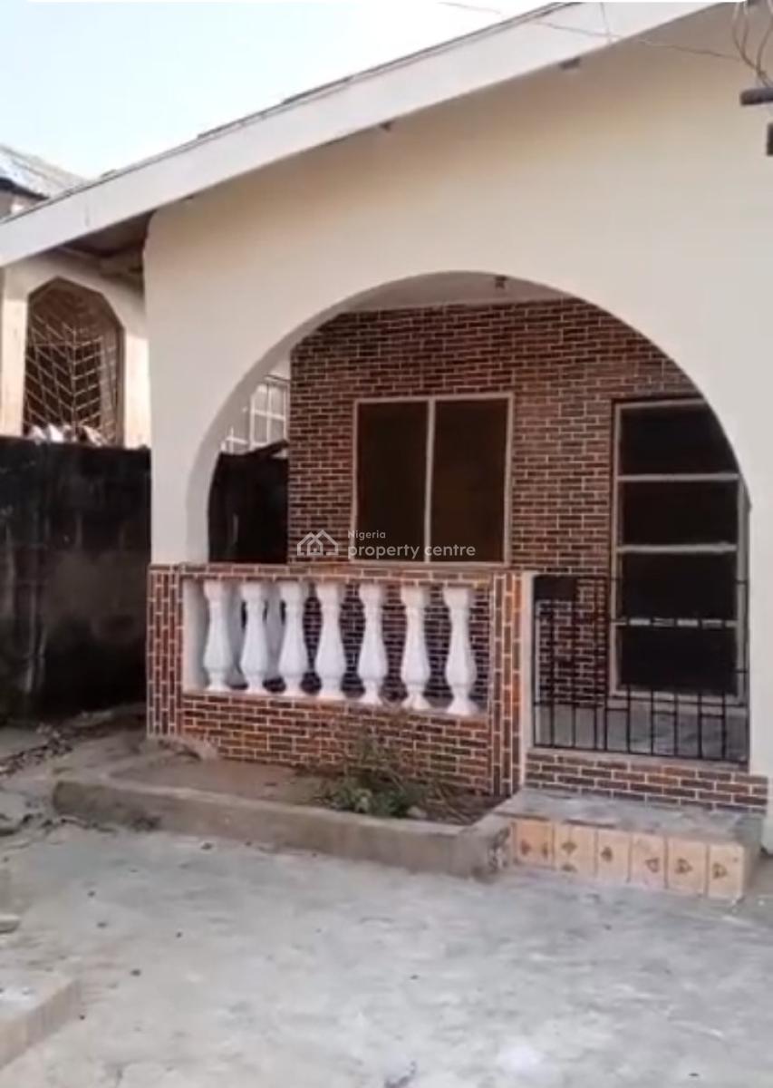 Block of Flats, Igando, Alimosho, Lagos, Flat / Apartment for Sale