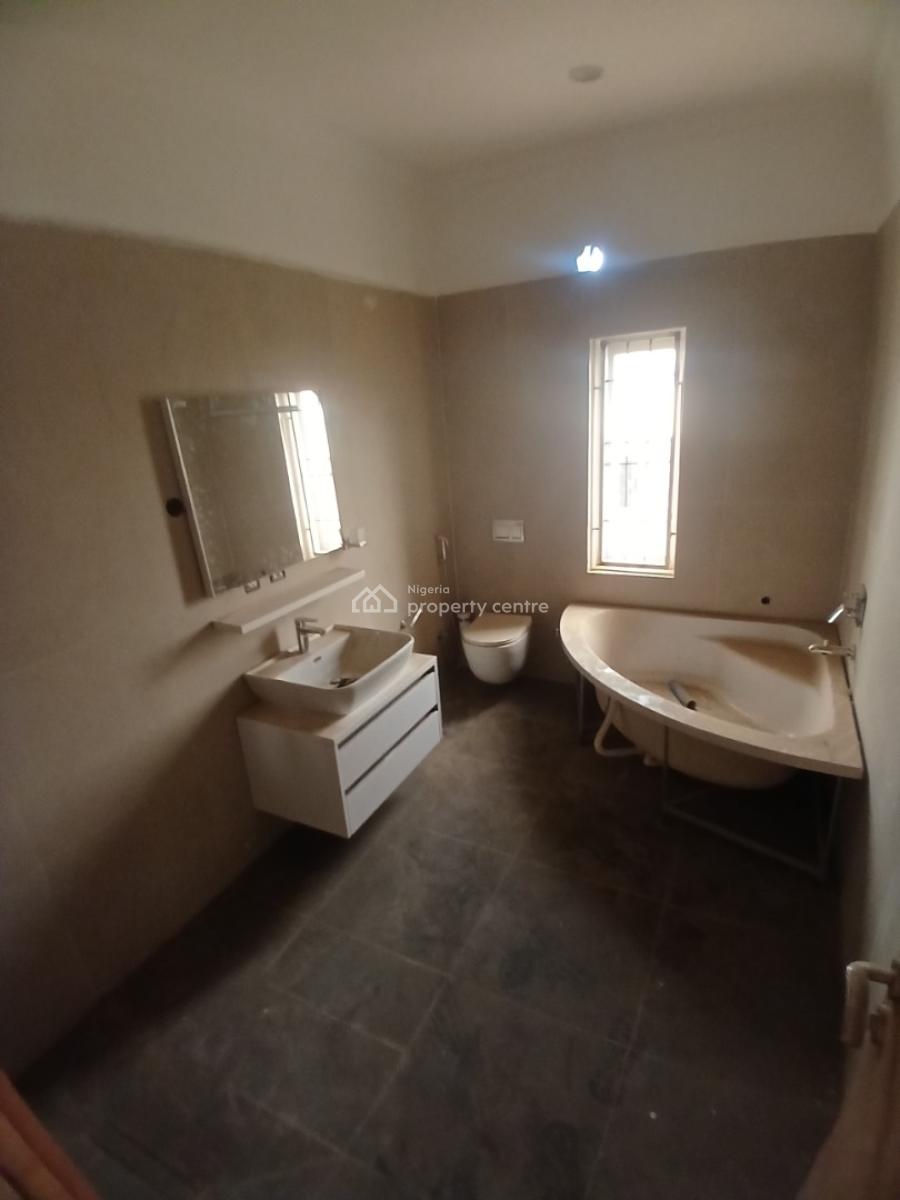 Brand New 4 Bedroom Semi Detached Duplex with 1room, Guzape Abuja Diplomatic Zone, Guzape District, Abuja, Semi-detached Duplex for Rent