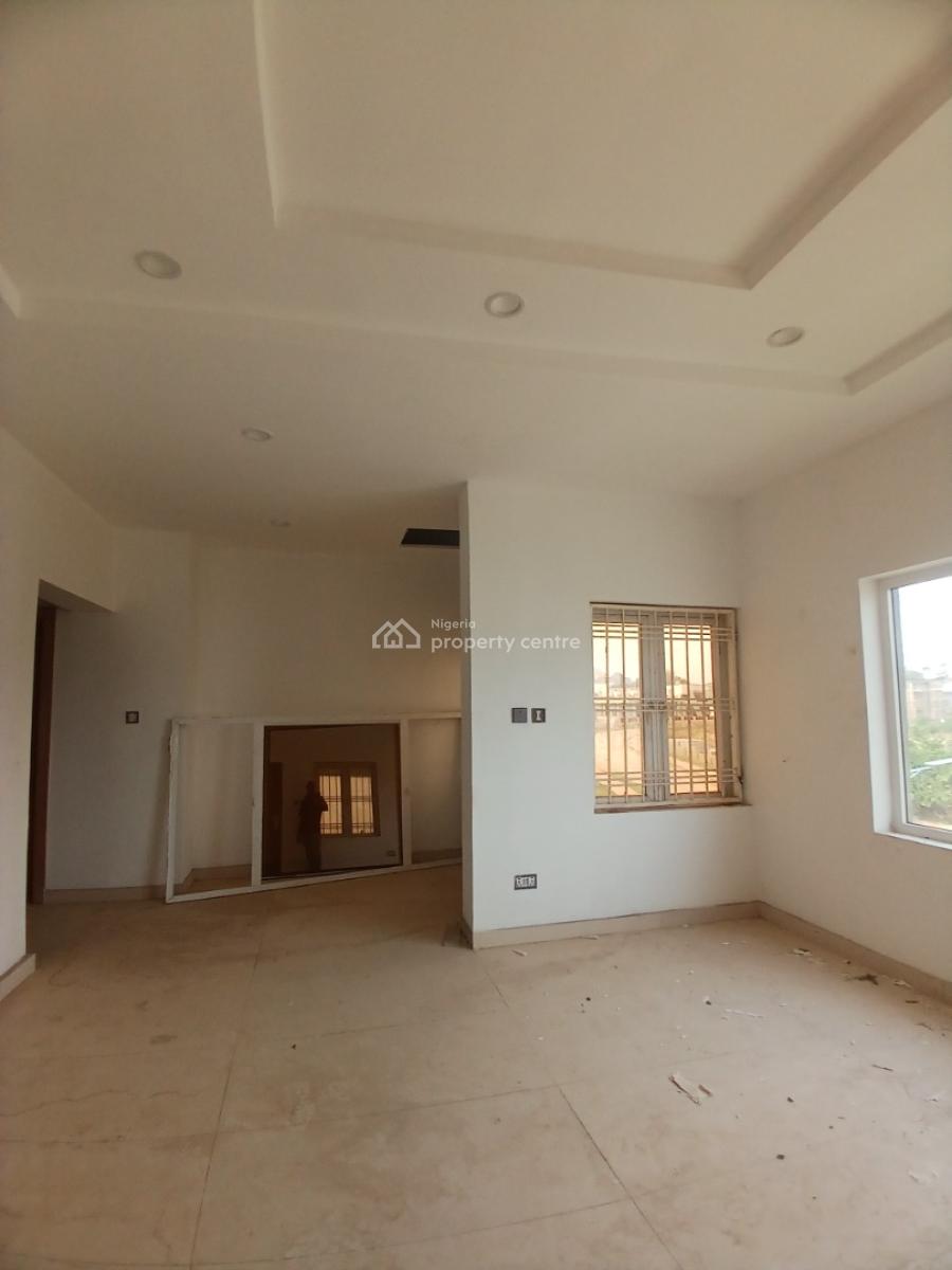 Brand New 4 Bedroom Semi Detached Duplex with 1room, Guzape Abuja Diplomatic Zone, Guzape District, Abuja, Semi-detached Duplex for Rent
