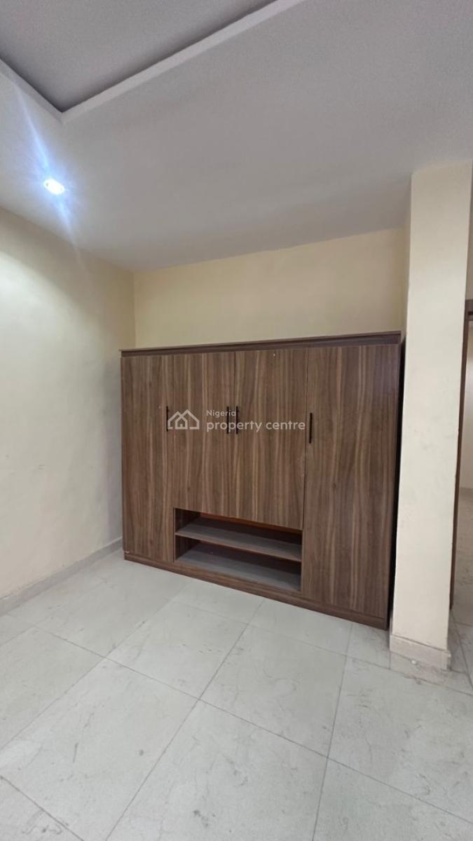 a 4 Bedroom Semi Detached Duplex with a Room Bq and Swimming Pool, at Jericho Hill Estate, Jericho Gra, Ibadan, Ibadan, Oyo, House for Sale