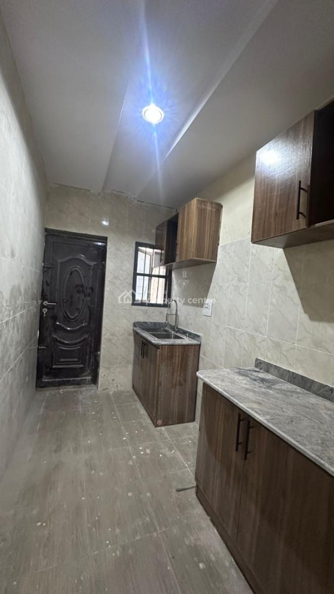 a 4 Bedroom Semi Detached Duplex with a Room Bq and Swimming Pool, at Jericho Hill Estate, Jericho Gra, Ibadan, Ibadan, Oyo, House for Sale