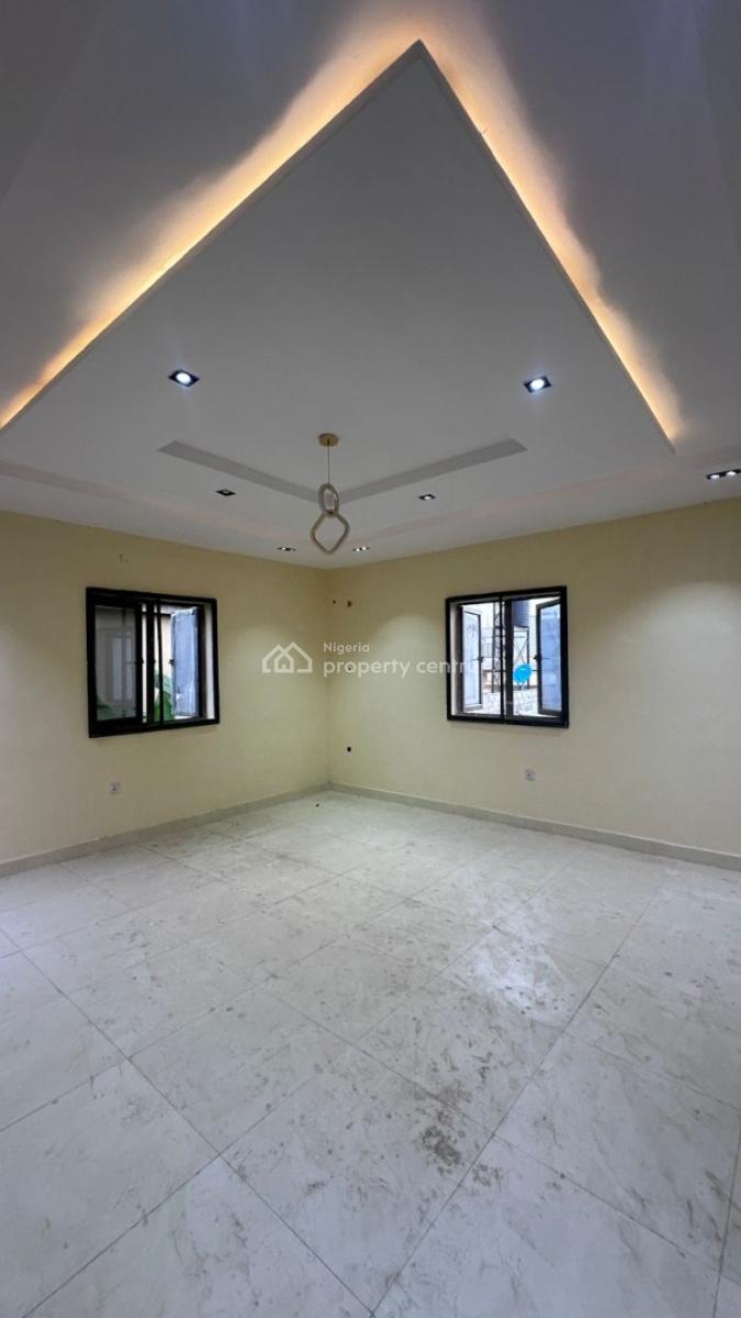 a 4 Bedroom Semi Detached Duplex with a Room Bq and Swimming Pool, at Jericho Hill Estate, Jericho Gra, Ibadan, Ibadan, Oyo, House for Sale