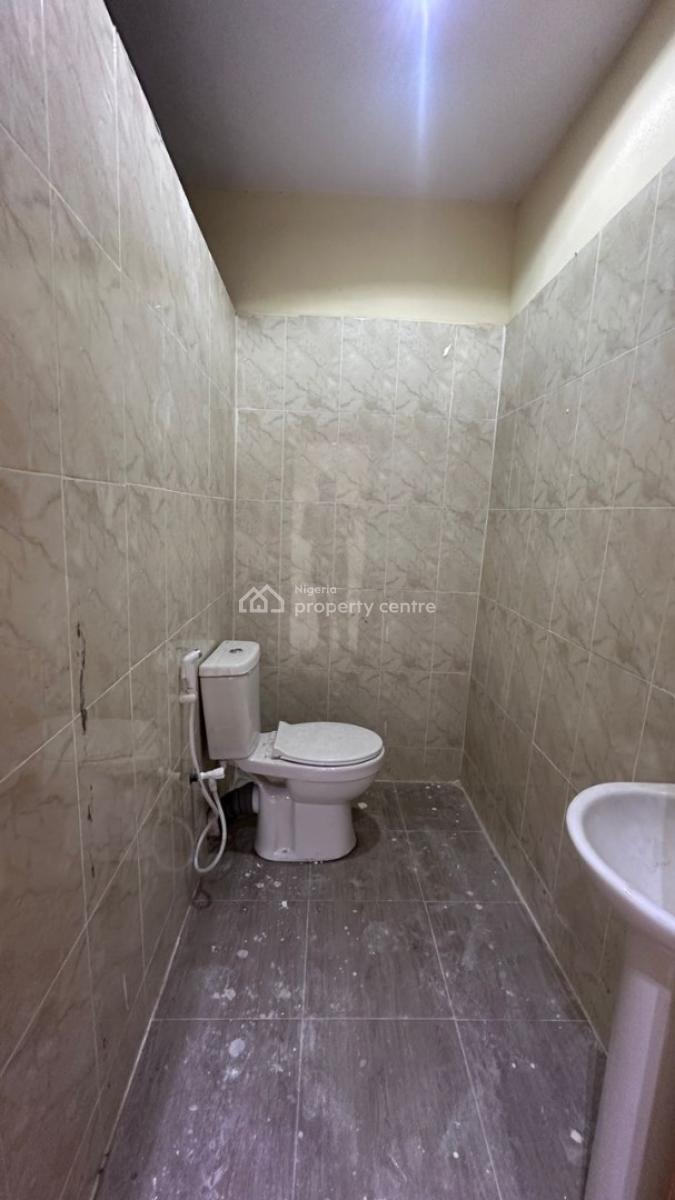 a 4 Bedroom Semi Detached Duplex with a Room Bq and Swimming Pool, at Jericho Hill Estate, Jericho Gra, Ibadan, Ibadan, Oyo, House for Sale