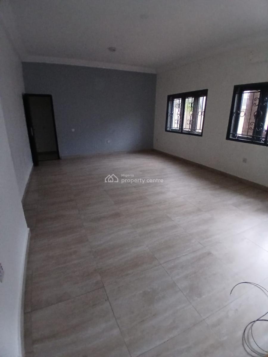Spacious Self Service 3bedroom Flat, Off Admiralty Way, Lekki Phase 1, Lekki, Lagos, Flat / Apartment for Rent