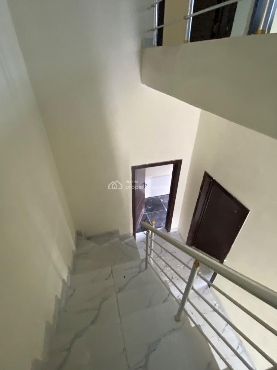 4 Bedroom Semi Detached Fully Serviced, Orchid Road Before Roundabout, Lekki, Lagos, Semi-detached Duplex for Rent