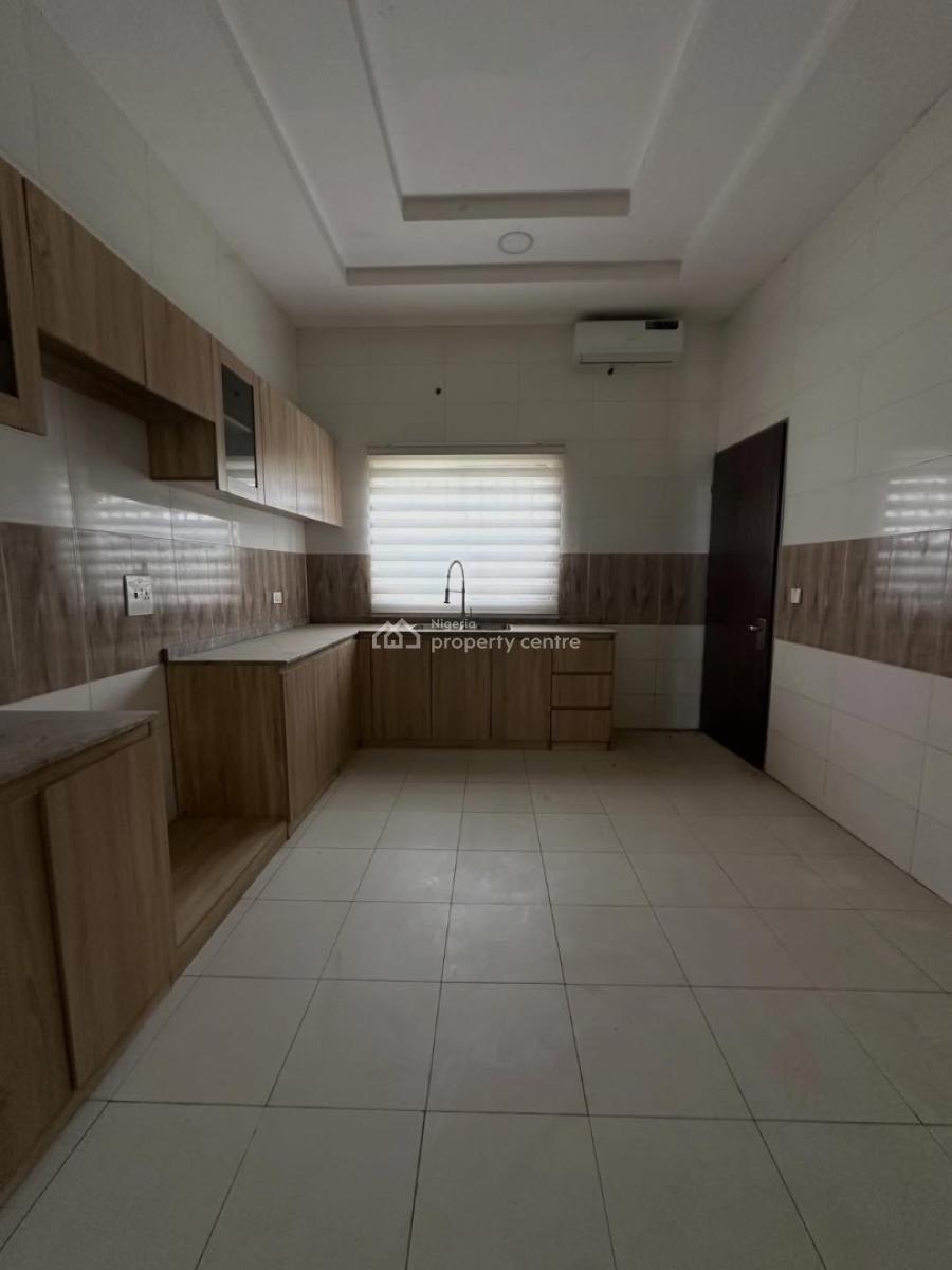 4 Bedroom Terrace Duplex + Boys Quarters, Durumi, Abuja, Terraced Duplex for Sale