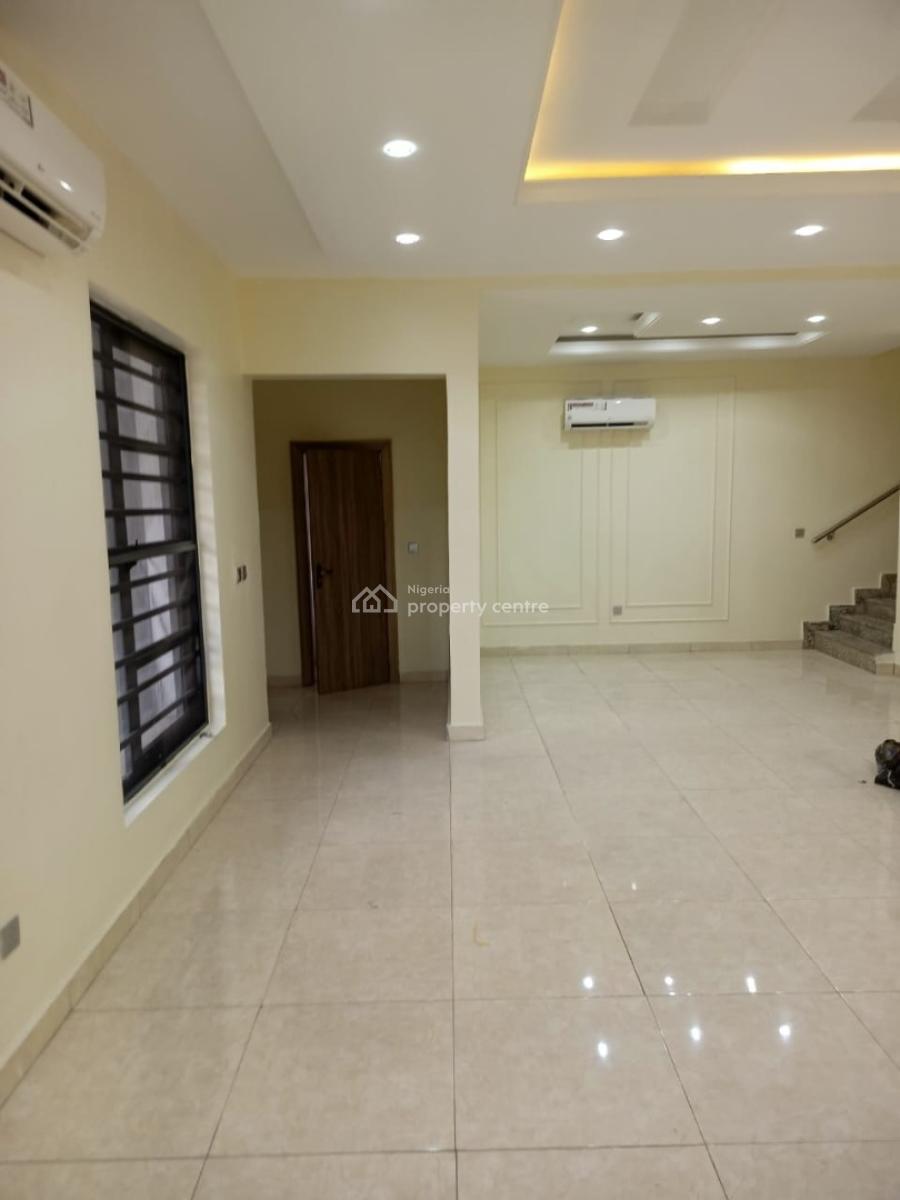5 Bedroom Terrace Duplex in Oniru Victoria Island. #30m Service C, Oniru, Victoria Island (vi), Lagos, Terraced Duplex for Sale