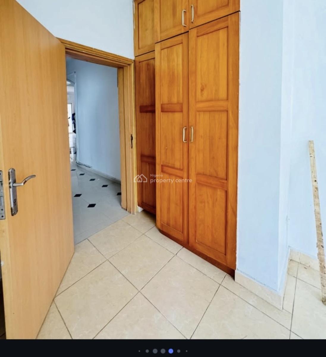 *well Built Three Bedroom Apartment with Bq, Banana Island Ikoyi, Banana Island, Ikoyi, Lagos, Flat / Apartment for Rent