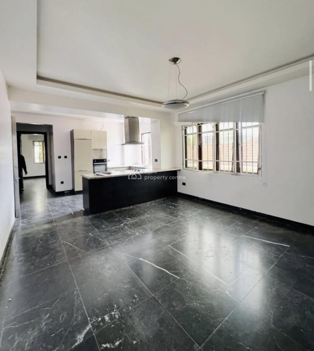 *well Built Two Bedroom Apartment, Banana Island Ikoyi, Banana Island, Ikoyi, Lagos, Flat / Apartment for Rent