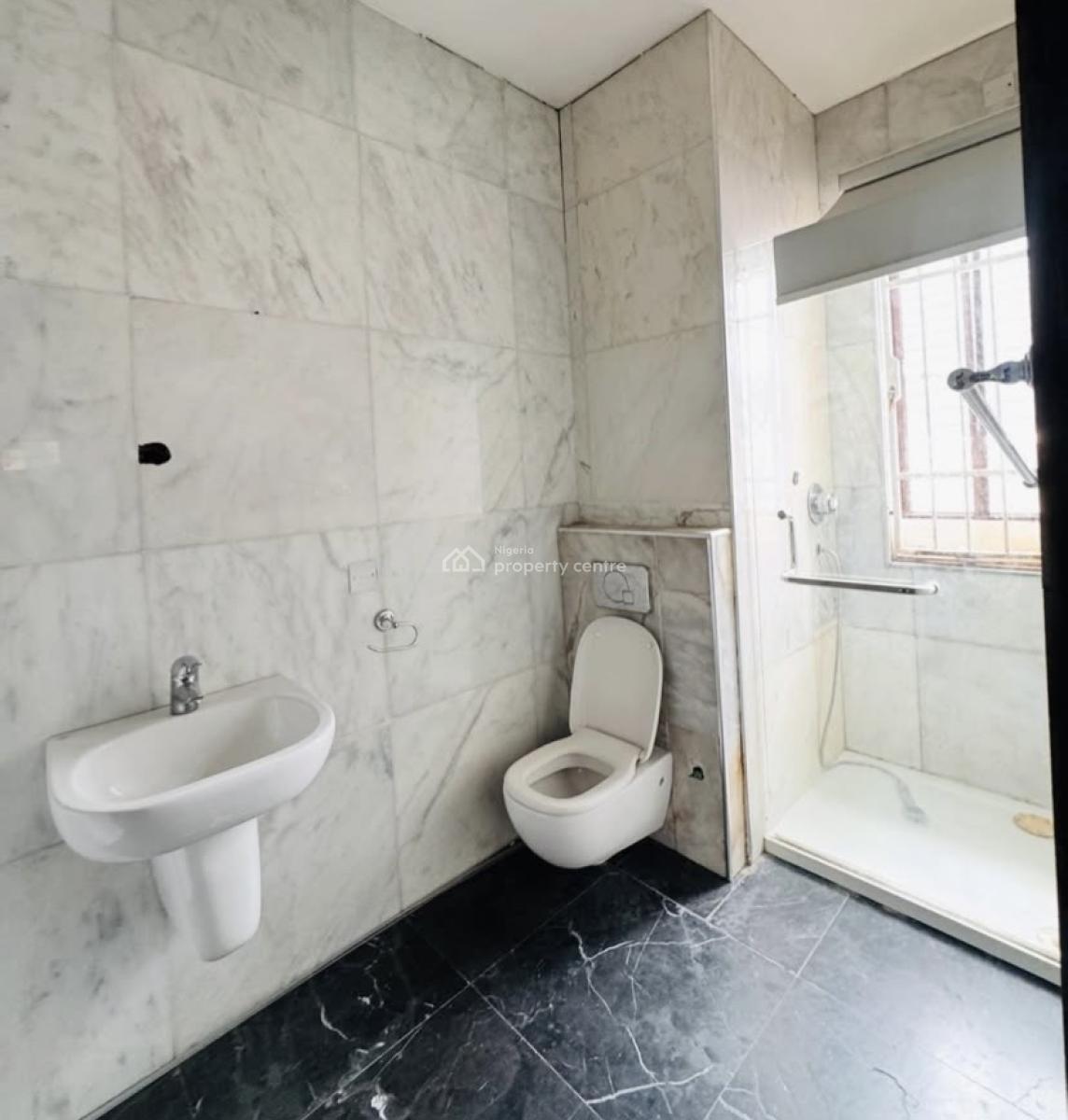 *well Built Two Bedroom Apartment, Banana Island Ikoyi, Banana Island, Ikoyi, Lagos, Flat / Apartment for Rent