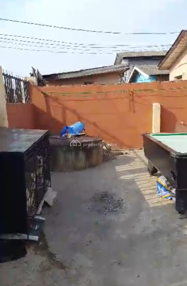 Block of Flats, Ikotun, Lagos, Flat / Apartment for Sale