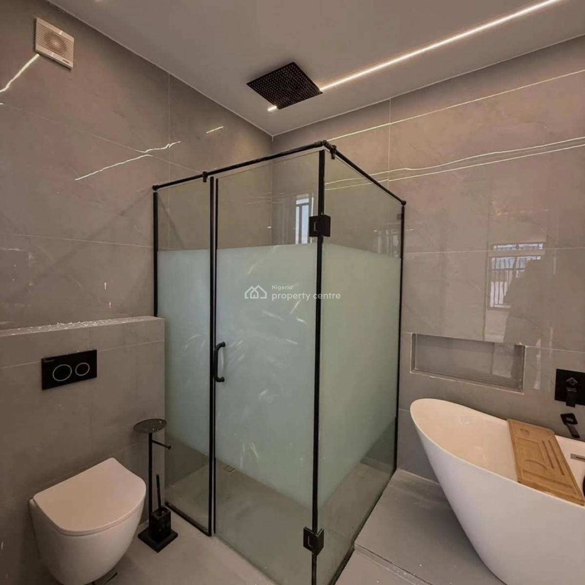 Smartly Designed 3 Bedroom Serviced Apartment,alexa,speakers,cinema, Serene & Well Secured Neighborhood, Jahi, Abuja, Flat / Apartment for Sale