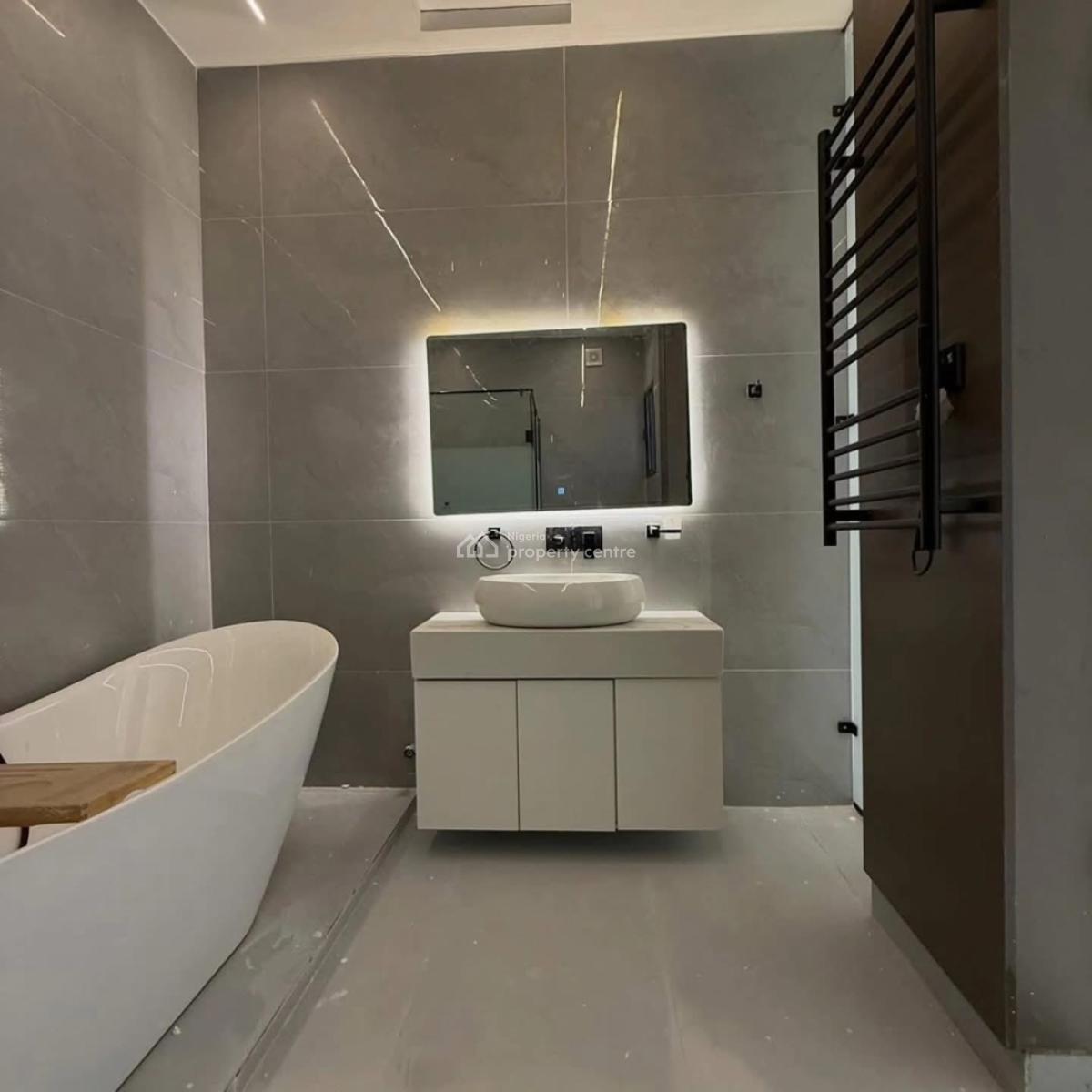 Smartly Designed 3 Bedroom Serviced Apartment,alexa,speakers,cinema, Serene & Well Secured Neighborhood, Jahi, Abuja, Flat / Apartment for Sale