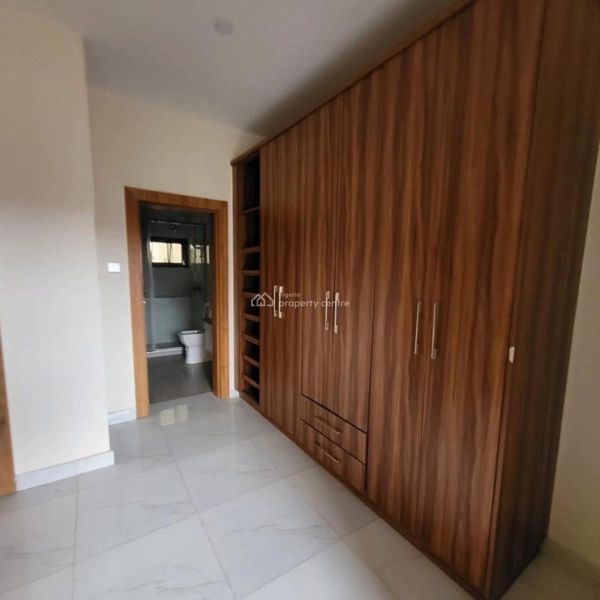 Newly Built 4 Bedroom Spacious Terrace Duplex,bq, Serene Neighborhood, Secured Environment, Guzape District, Abuja, Terraced Duplex for Sale