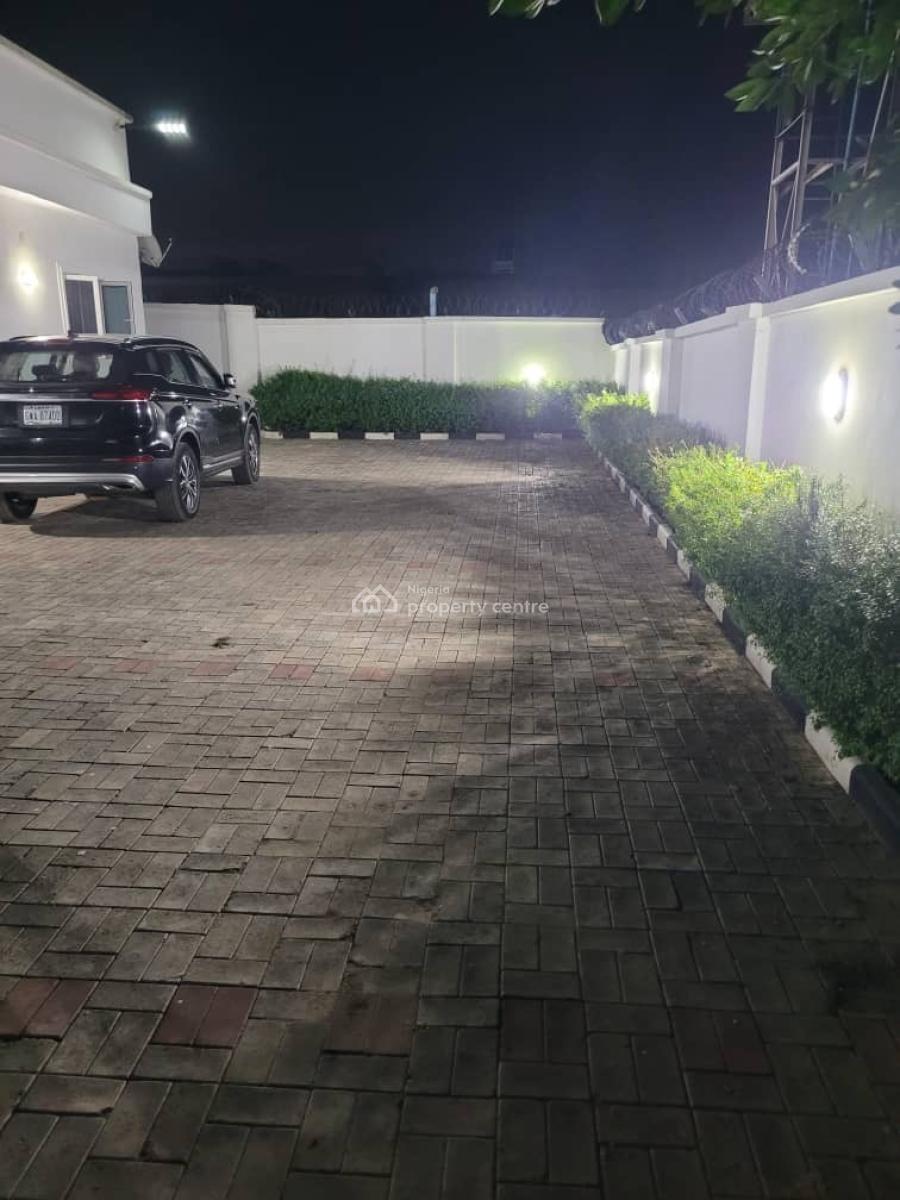 Luxury & Well Furnished 4 Bedroom Bedroom Bungalow, Light City Estate Airport Road, Sabon Lugbe, Lugbe District, Abuja, Detached Bungalow for Sale