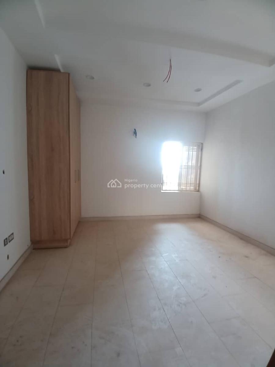 Tastefully Finished 4 Bedroom Semi Detached Duplex with a Room Bq, Guzape District, Abuja, Semi-detached Duplex for Rent