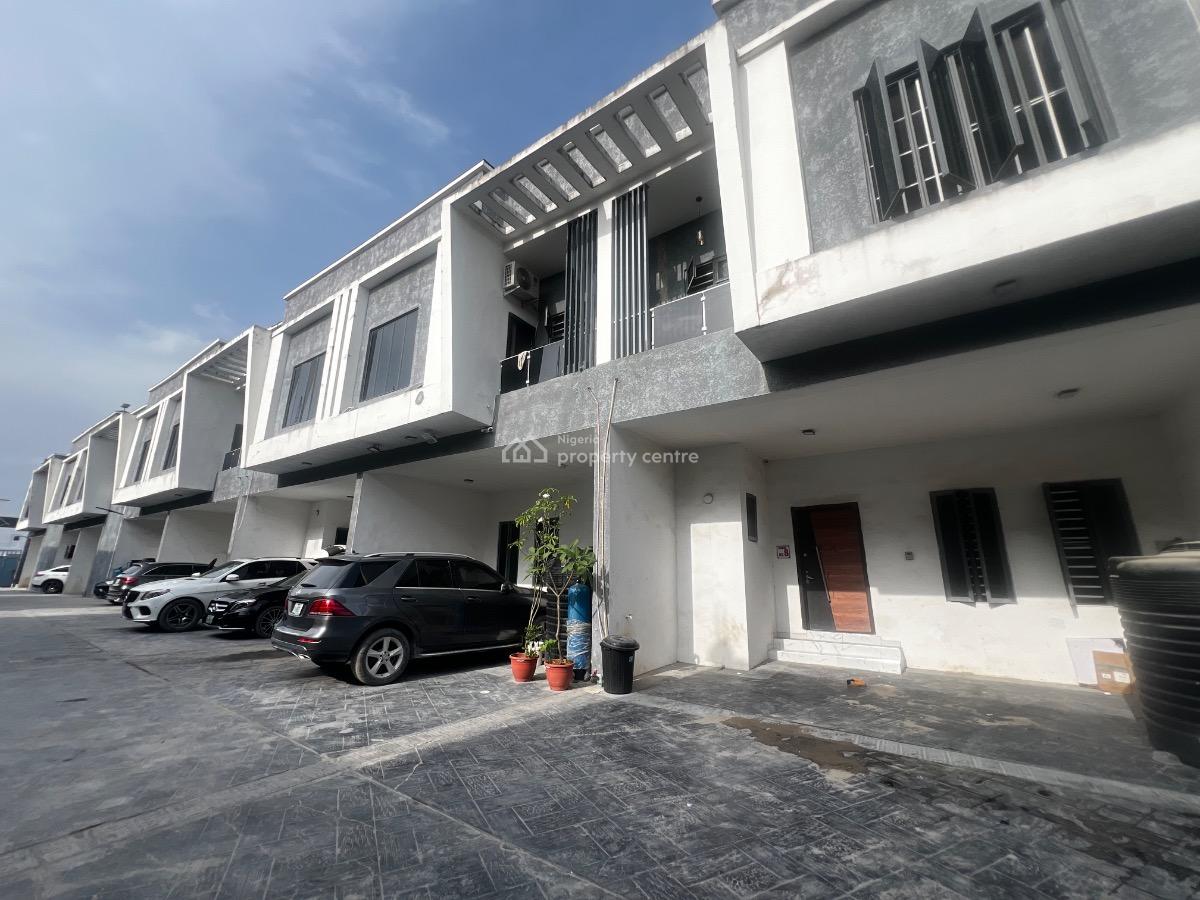 Spacious 4bedroom Terrace House with Fully Fitted Kitchen, Igbo Efon, Lekki, Lagos, Terraced Duplex for Rent