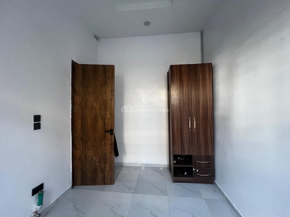 Spacious 4bedroom Terrace House with Fully Fitted Kitchen, Igbo Efon, Lekki, Lagos, Terraced Duplex for Rent