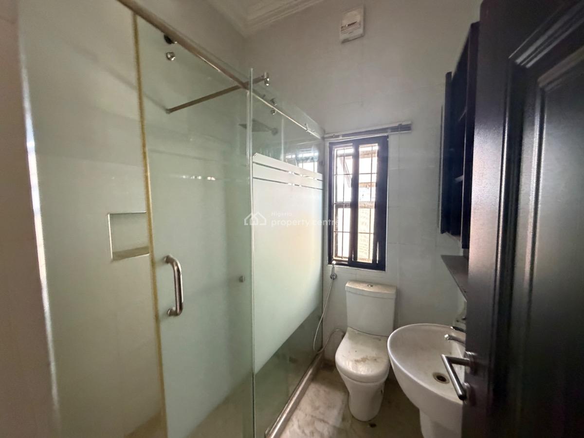 Serviced and Standard 3 Bedrooms Apartment, Gilmore, Jahi, Abuja, Flat / Apartment for Rent