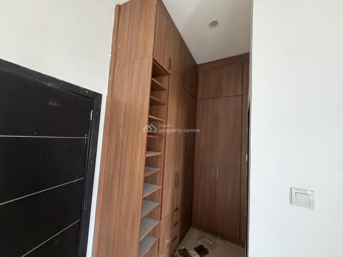 Serviced and Standard 3 Bedrooms Apartment, Gilmore, Jahi, Abuja, Flat / Apartment for Rent