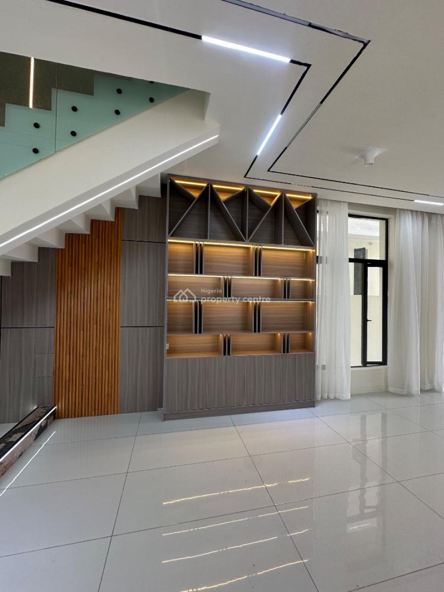 Pristine and Sophisticated 5 Bedroom Fully Detached Duplex, Orchid Road, Lekki, Lagos, Detached Duplex for Sale