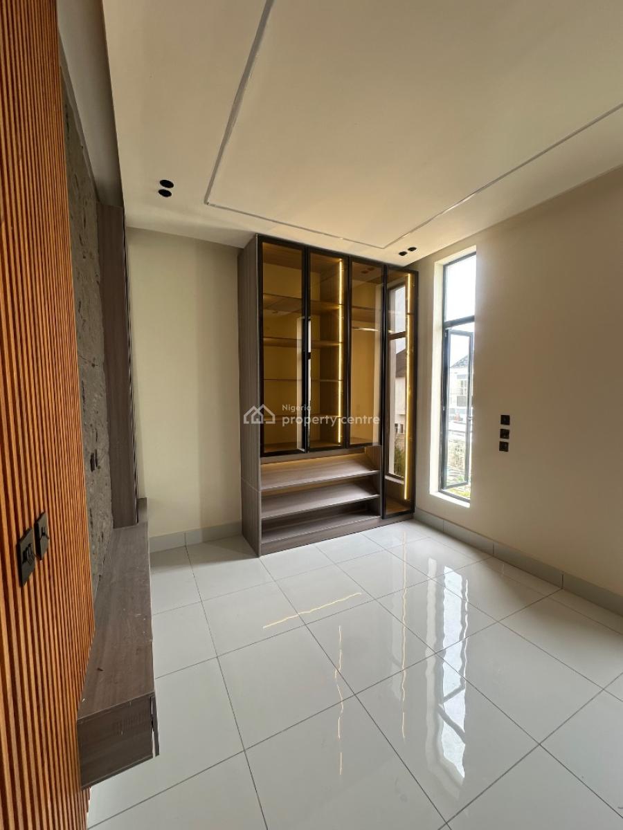 Pristine and Sophisticated 5 Bedroom Fully Detached Duplex, Orchid Road, Lekki, Lagos, Detached Duplex for Sale
