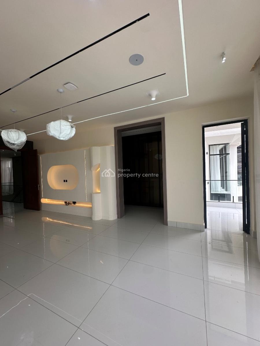 Pristine and Sophisticated 5 Bedroom Fully Detached Duplex, Orchid Road, Lekki, Lagos, Detached Duplex for Sale